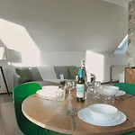 Modernes City-apartment Nahe Duesseldorf,messe,dus
