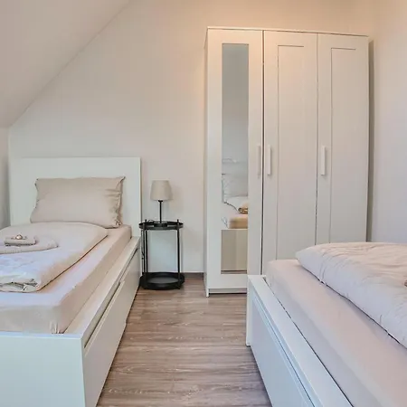 Modernes City-apartment Nahe Duesseldorf,messe,dus Appartement Kaarst